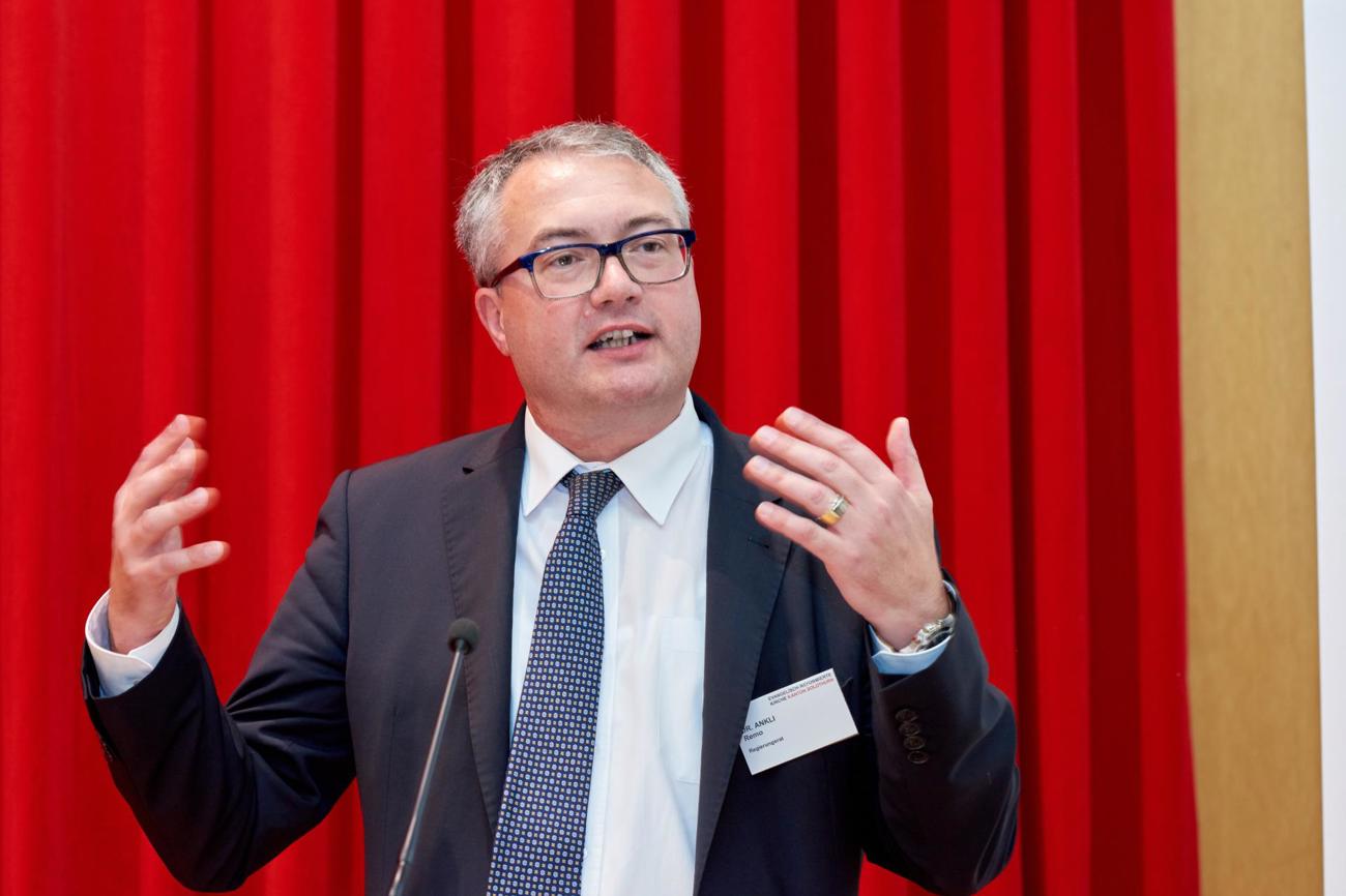 Regierungsrat Remo Ankli lobte die gute Zusammenarbeit zwischen Kanton und Kirche.