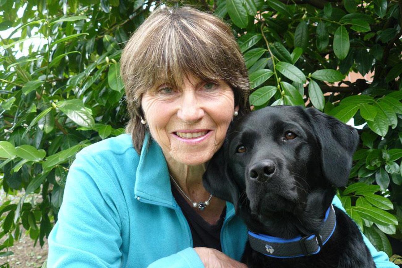 Schulungsleiterin Peggy Hug mit Nera.