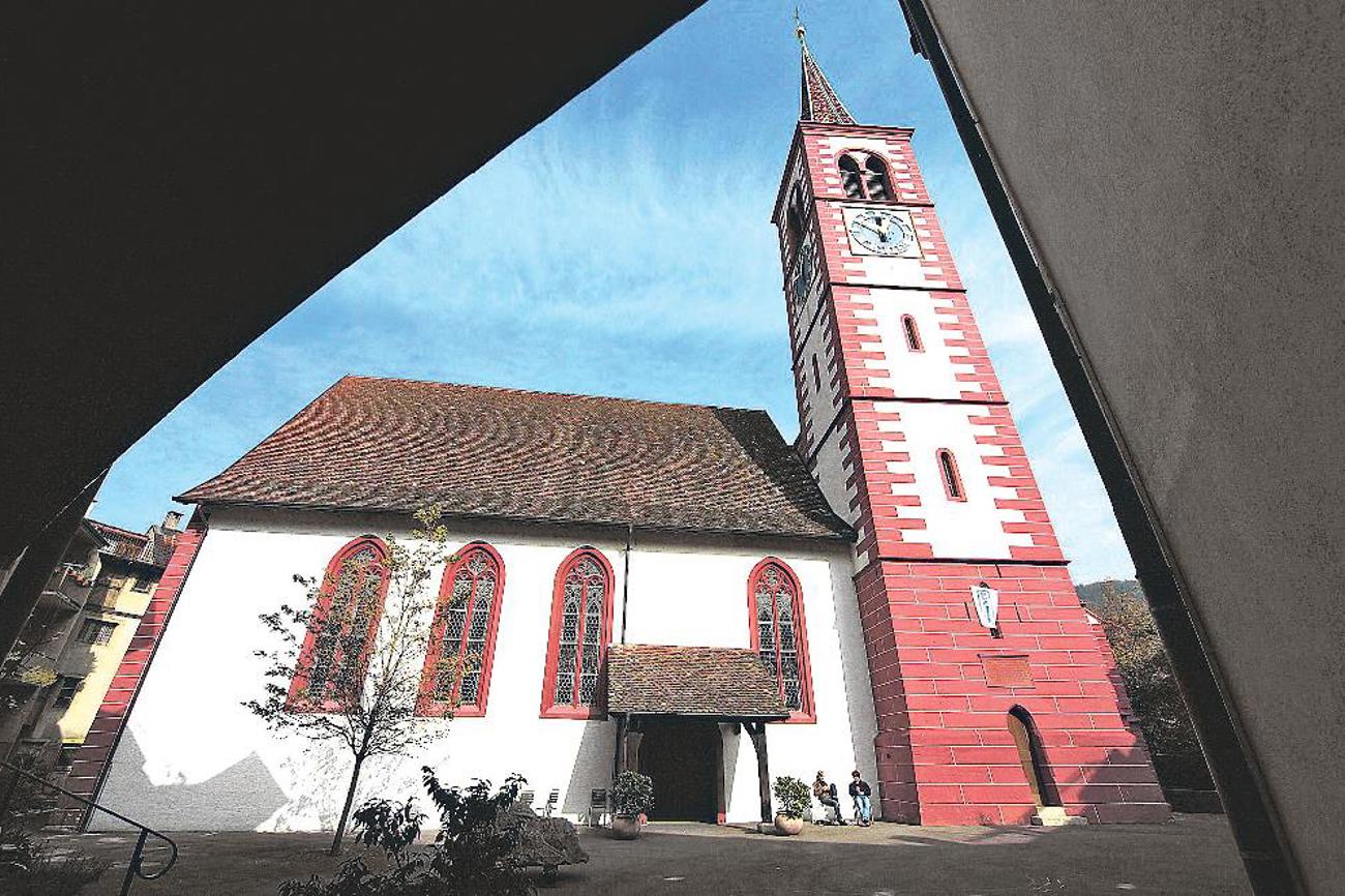 Nach zwanzig Jahren führt die Reformierte Kirche Baselland wieder eine Volksabstimmung durch. Nehmen die Mitglieder die totalrevidierte Verfassung an, haben Kirchgemeinden mehr Möglichkeiten zur Zusammenarbeit. Im Bild: Die Stadtkirche Liestal.|Claude Giger