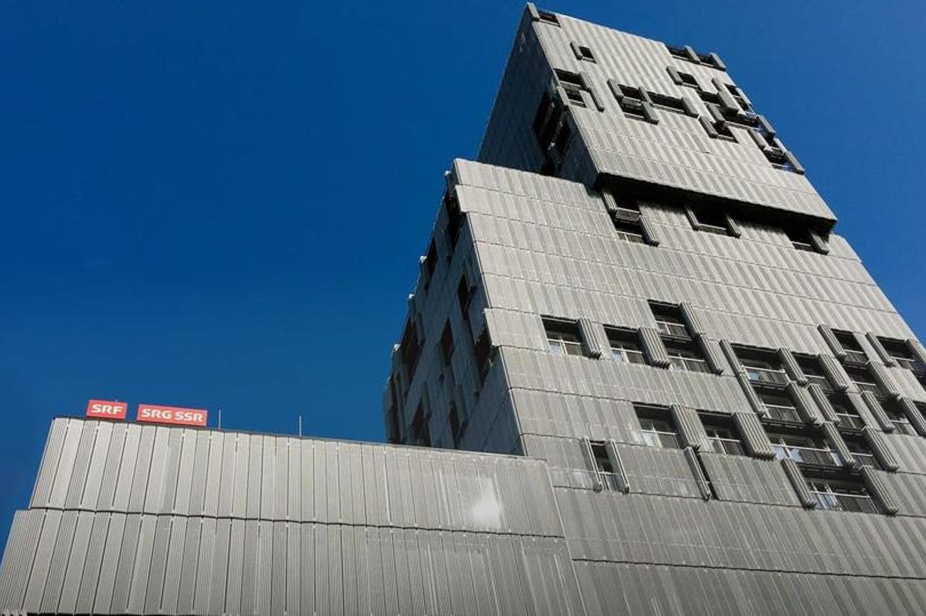 SRF muss sparen. Trotzdem sollen Verkündigungssendungen wie die Radiopredigten, Radio- und TV-Gottesdienste oder das «Wort zum Sonntag» weiterhin zum Service Public gehören, wenn auch in reduziertem Umfang. | SRF