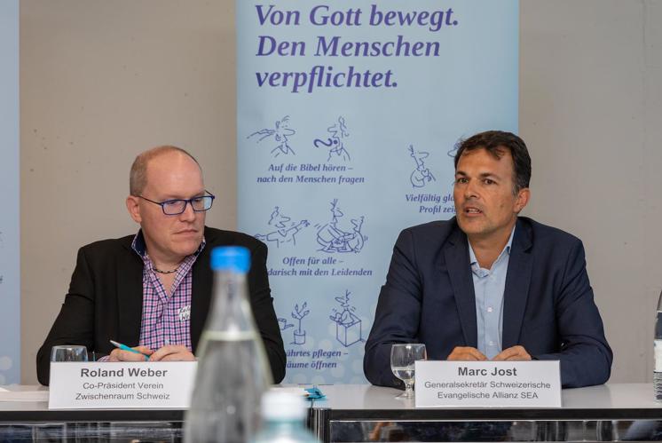 Ja, nein, vielleicht später? Die Kirchen müssen zum Ja zur «Ehe für alle» Stellung beziehen