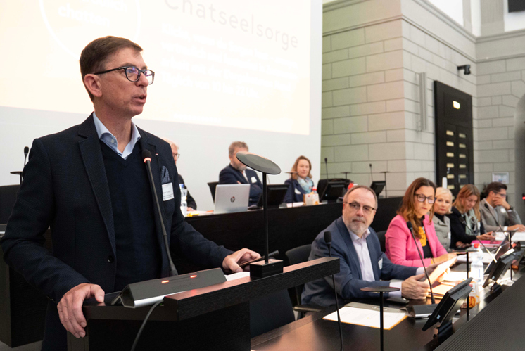 Pilotprojekt Gesundheitsseelsorge startet – mit reduziertem Budget