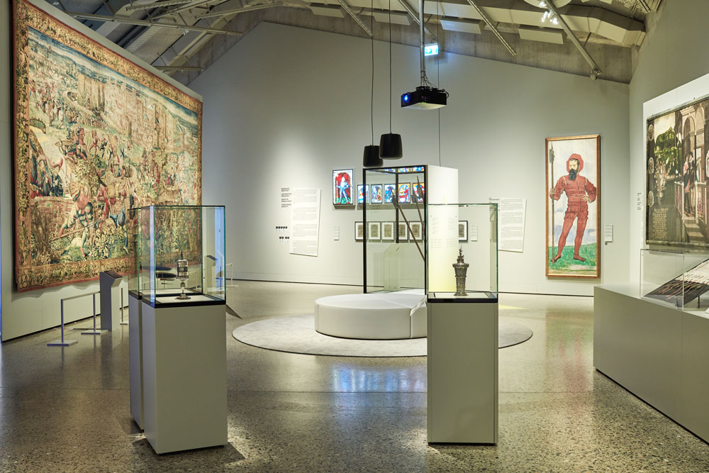 Blick in die Ausstellung: Kriege prägen das kollektive Selbstbild der Schweiz. | Foto: Schweizerisches Nationalmuseum