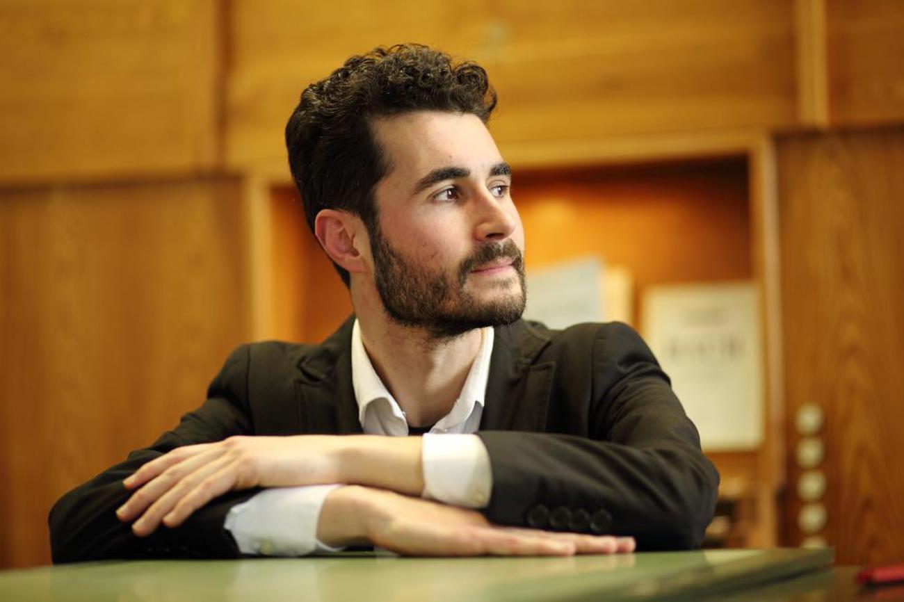 Organist Vincenzo Allevato.