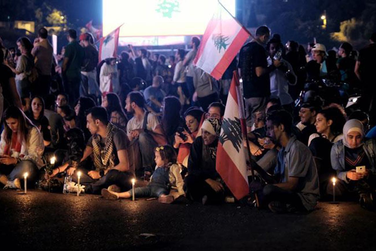 Protest in Beirut: Als der Protest noch friedlich war.|Wikipedia