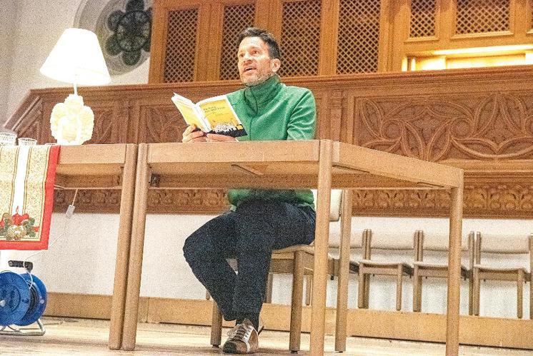 Wo Maria den Josef küsst