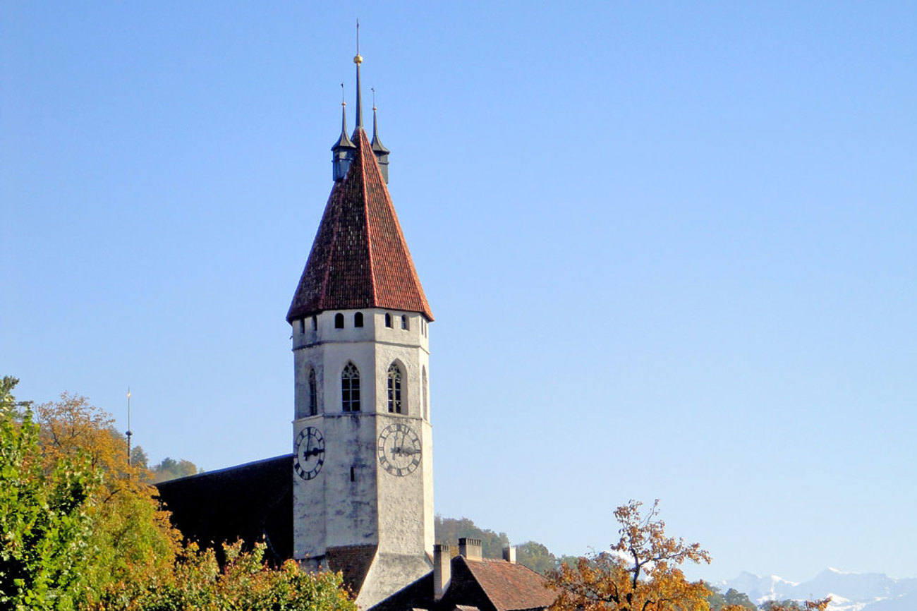 Die Thuner Stadtkirche ist nur die zentralste von mehreren am Tor zum Berner Oberland. Sie sollen jetzt alle unter ein Gemeindedach kommen. | Foto: Krol:k - CC BY-SA 3.0