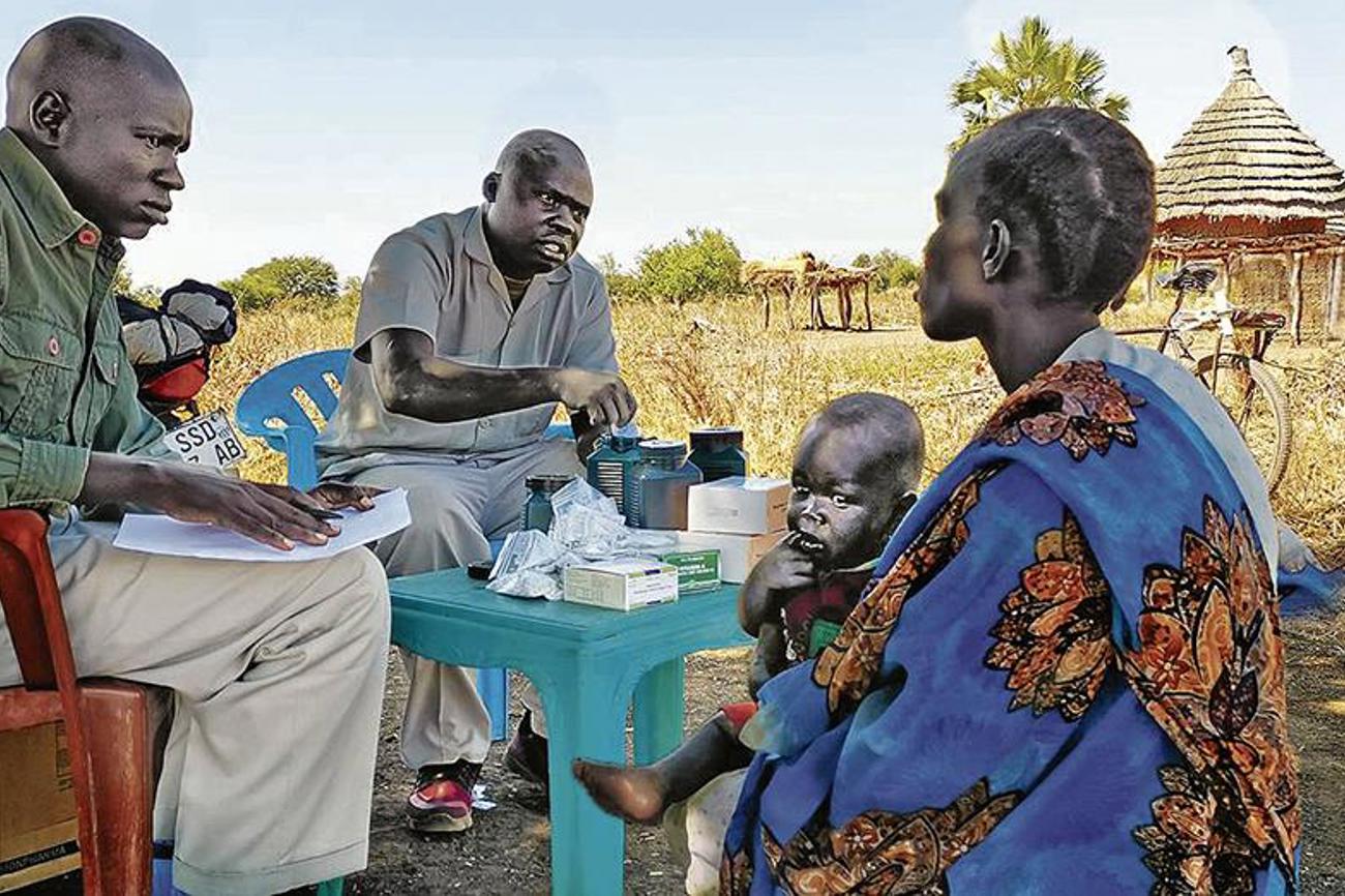 Südsudan: Eine freigekaufte Sklavin wird medizinisch betreut. (Bild: zvg)