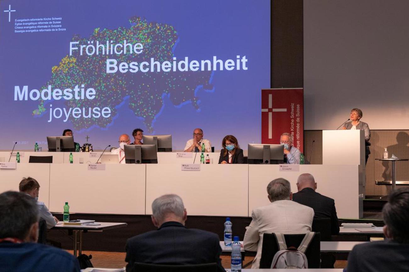 «Es gibt wichtige und grosse Herausforderungen, die nicht einzelne Kirchen bewältigen können müssen», sagte EKS-Ratspräsidentin Rita Famos zur Begründung der beantragten Handlungsfelder. | EKS-EERS/Nadja Rauscher