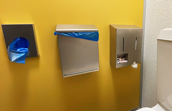 Reformierte Kirche Ägeri gibt Periodenprodukte gratis ab