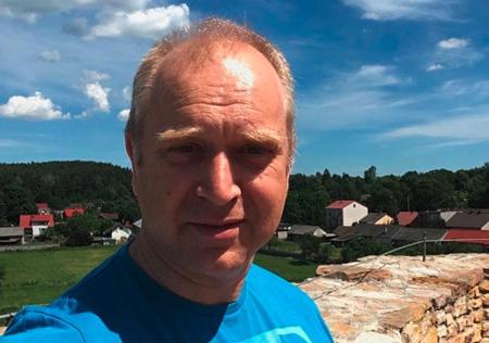 Pfarrer filmen für YouTube