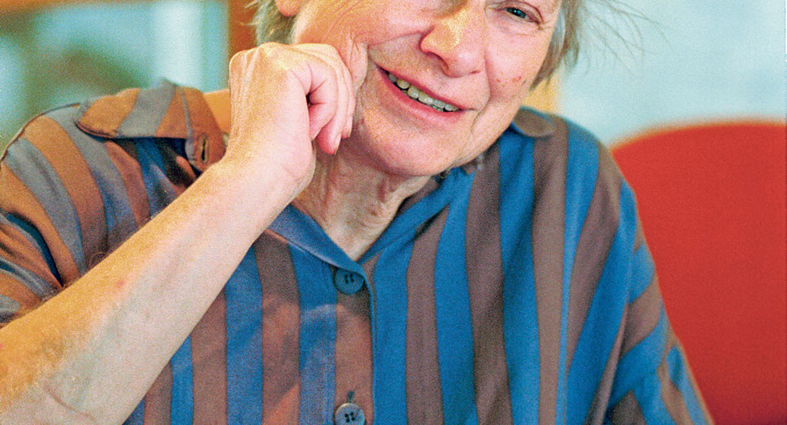 Dorothee Sölle im Gespräch mit dem Kirchenboten im Jahr 2002. Das Interview sollte eines ihrer letzten sein. | Foto: Pfander