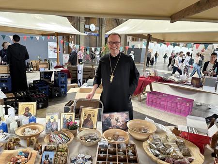Kloster mitten im Hauptbahnhof