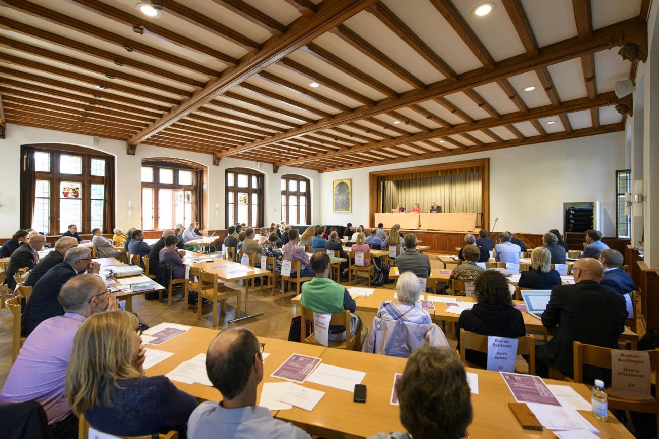 Die Synode bestätigte Kirchenratspräsident Lukas Kundert mit einem Spitzenresultat für die nächsten vier Jahre.