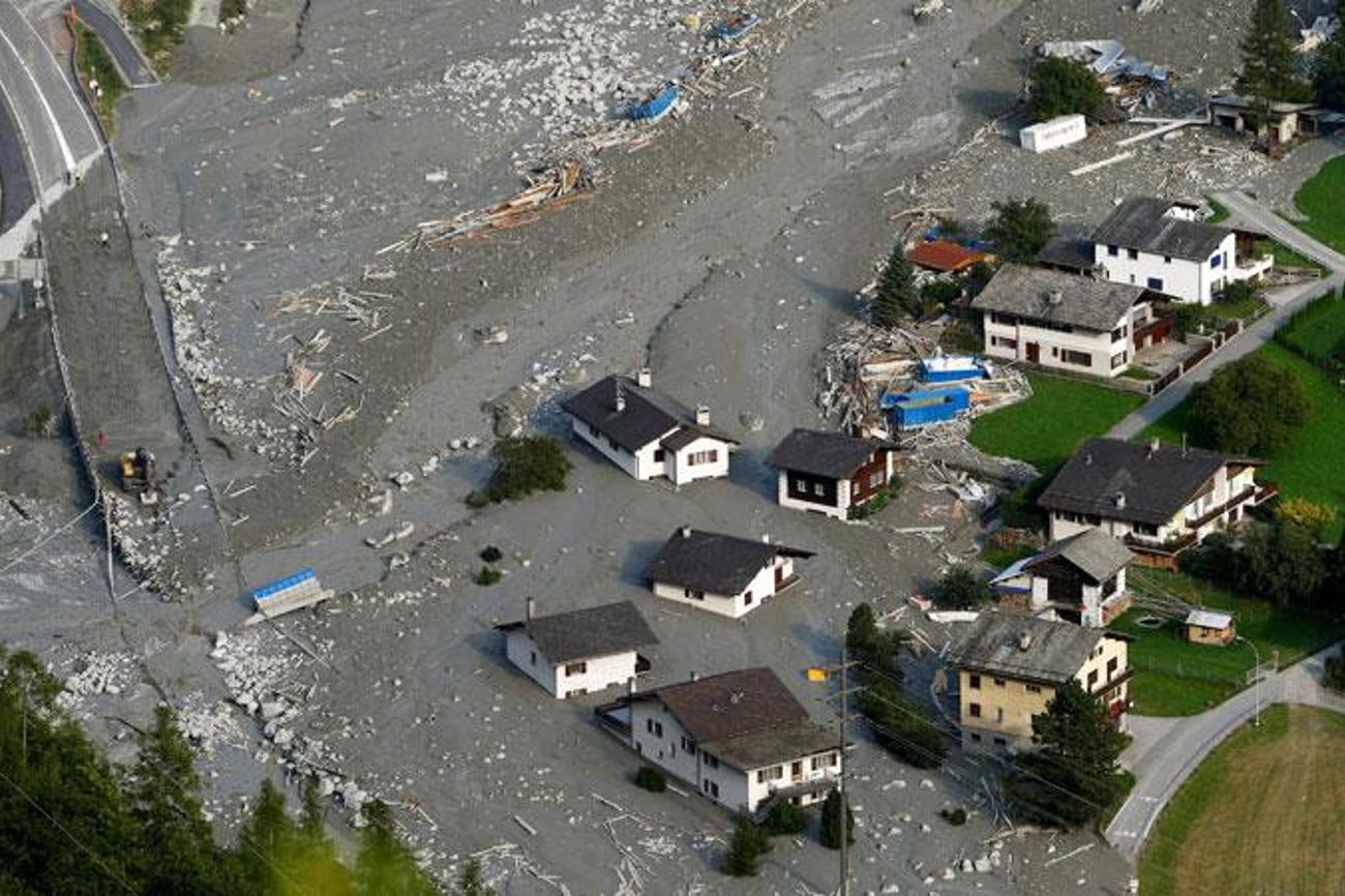 Das Dorf Bondo im Bergell nach dem Bergsturz am 26. August 2017. | Reuters/Arnd Wiegmann