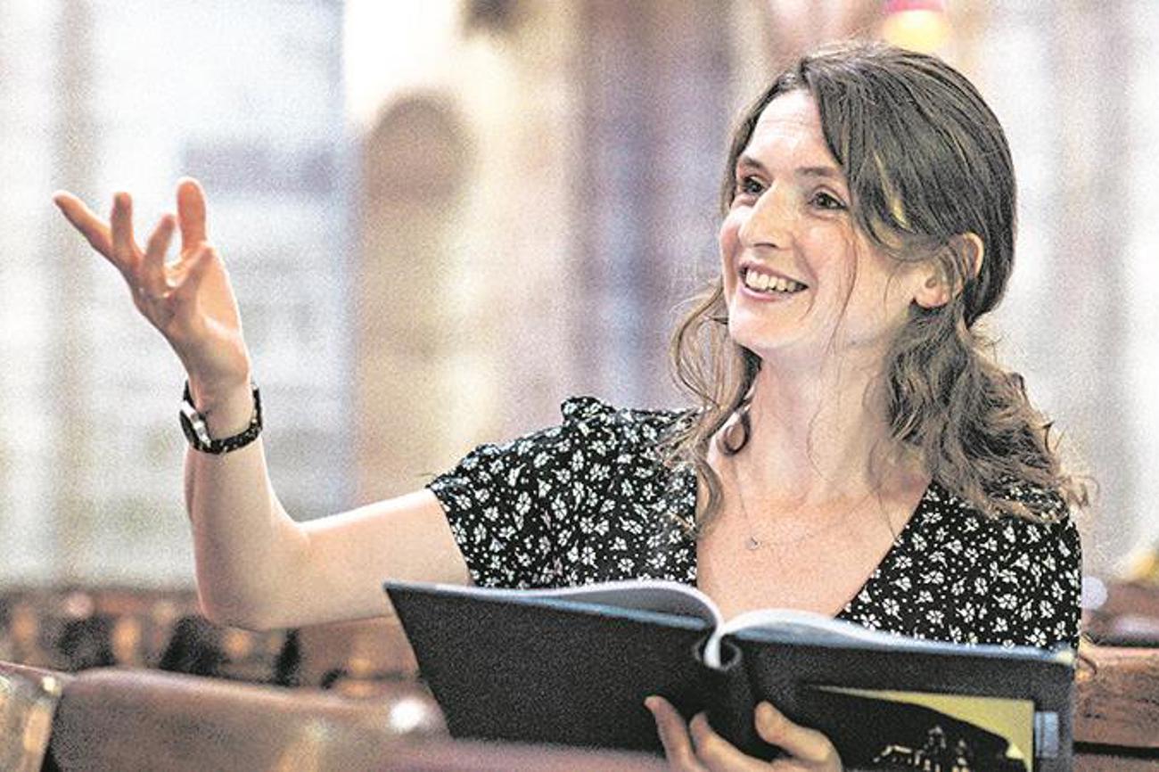 Die Regisseurin Sandra Rudin Förnbacher bespielt im September das Basler Münster.|Plüss