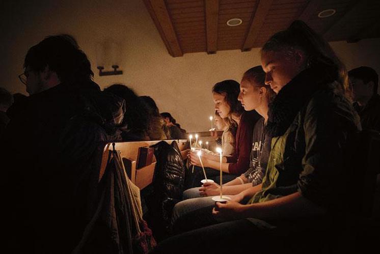 Mit heiligem Feuer die Kirche erneuern