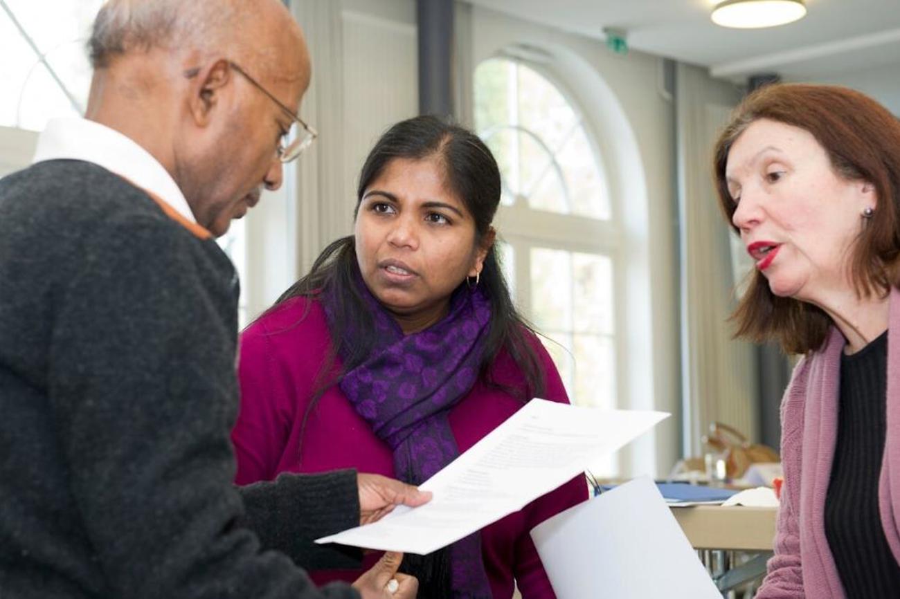 Mit Projekten hilft Heks Migranten bei der Verständigung in den Spitälern.