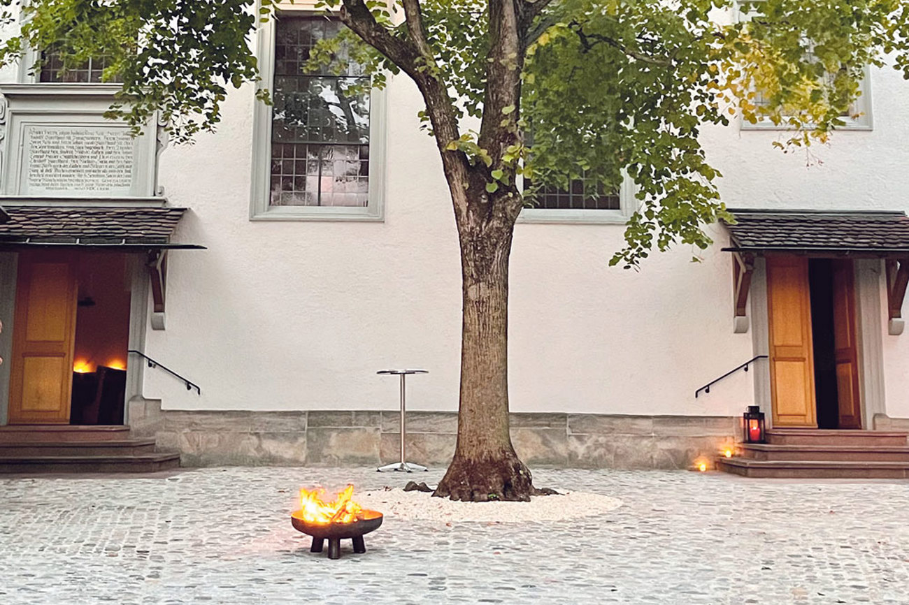 Bei Kerzenschein werden zur ­«Langen Nacht der ­ Kirche» in ­Binningen sephardische Märchen erzählt und Taizé-Lieder gesungen.