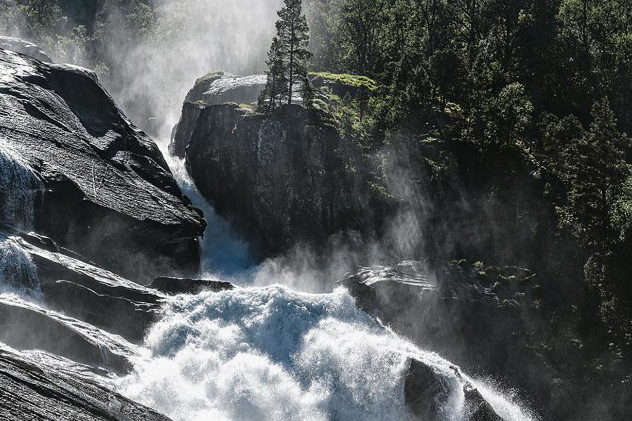 «Herr, gib mir dieses Wasser, damit ich nicht mehr Durst habe…» Johannes 4, 15