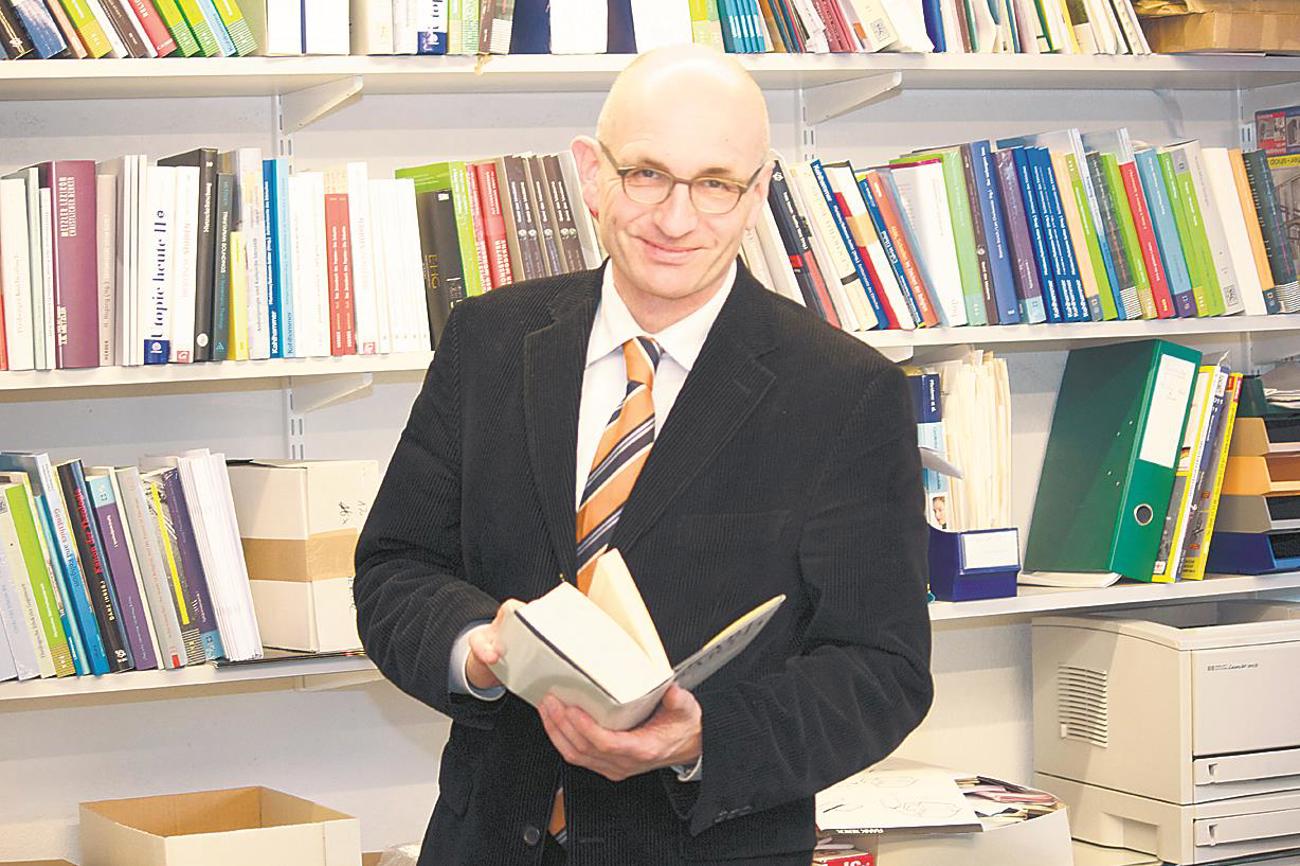 Professor für Systematische Theologie und Ethik an der Universität Basel.
