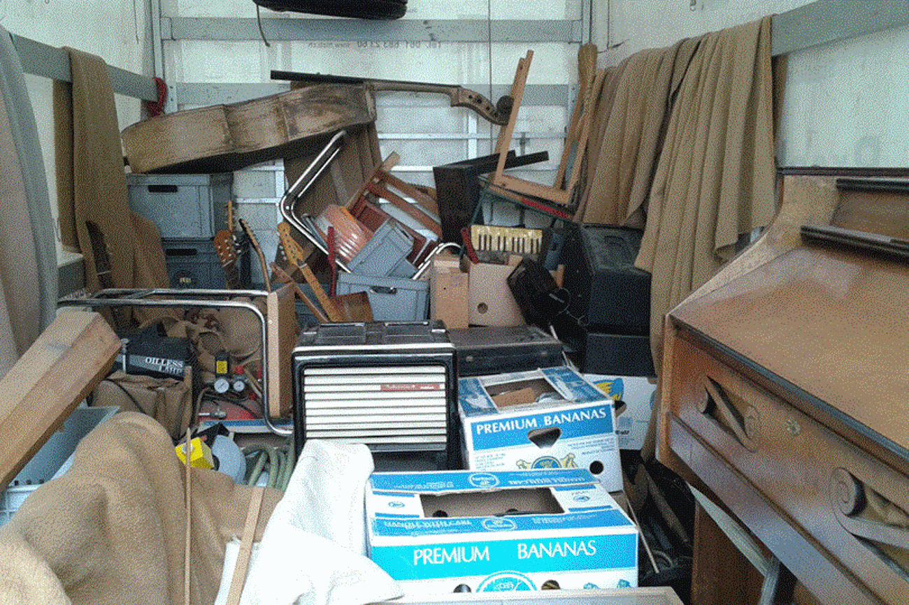 Letzte Dinge: Wenn Menschen gehen, bleibt Gerümpel.