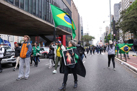 Wahlkampf in Brasilien: Werben um die Gunst der Pfingstkirchen