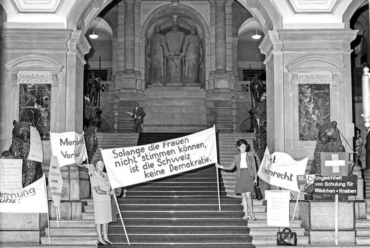 Frauenstimmrecht: Basler Kirche der Zeit voraus