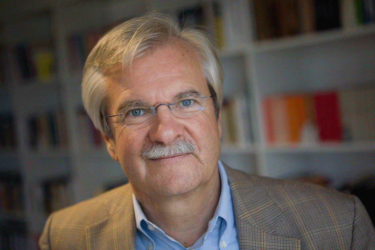 «Handy- und Internetpausen sind generell zu empfehlen», Daniel Hell, Psychiater