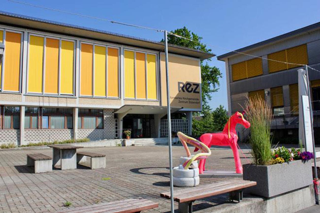 Wenig Raum für Romantik: Kirchgemeindehaus in Dübendorf.