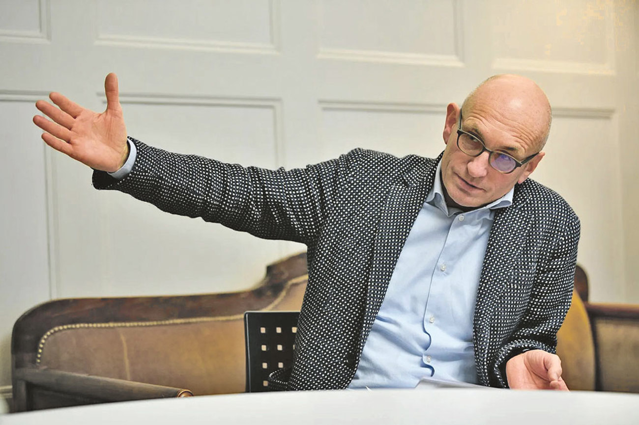 Der Basler Theologieprofessor und Systematiker Georg Pfleiderer: «Es gibt keinen Tag, an dem ich meinen Beruf nicht gerne ausübe.» | Foto: Dominik Plüss