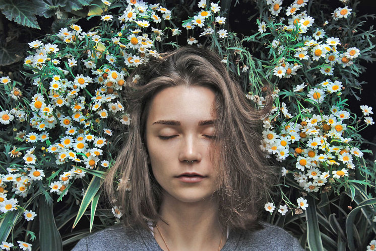 «Die Menschen schlafen, solange sie leben. Erst wenn sie sterben, erwachen sie.» 