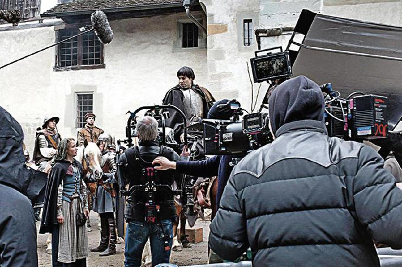 Der Reformator hoch zu Ross: Dreharbeiten zum Zwingli-Film in Stein am Rhein.|wider