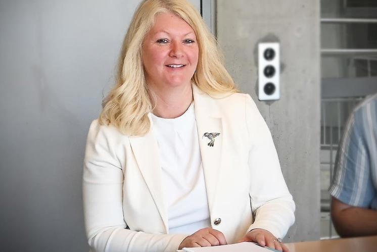 Verloren geglaubt – Von der Sängerin zur Pfarrerin