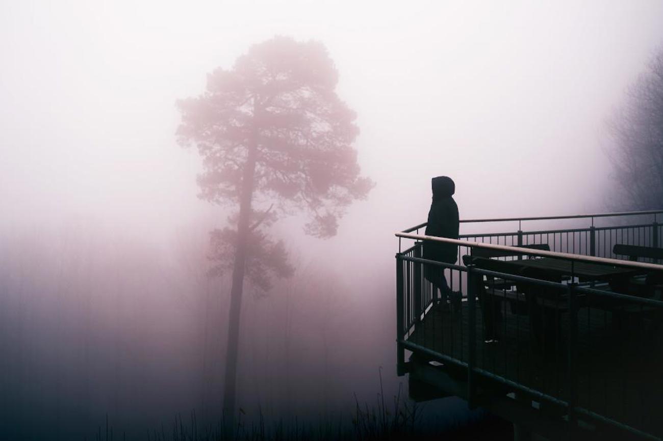Frauen sind häufiger betroffen von psychischen Problemen, bestätigt der Paar- und Familientherapeut David Kuratle die Umfrageresultate – doch sie könnten auch besser darüber reden. |Amol Tyagi/unsplash.com
