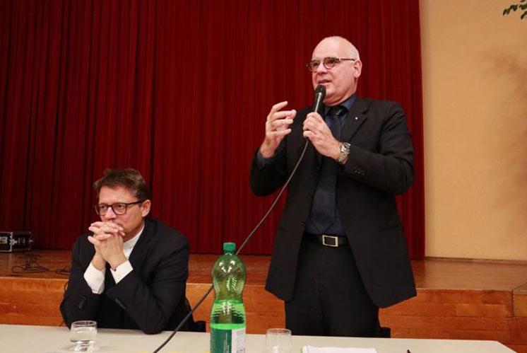 Kirchgemeinden: Klein und widersprüchlich