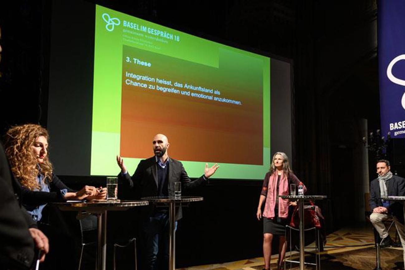 Mussten sich integrieren (v.l.): Grünen-Nationalrätin Sibel Arslan, Psychologe Ahmad Mansour, SVP-Nationalrätin Yvette Estermann und SP-Politiker Hasan Kanber.|Dominik Plüss