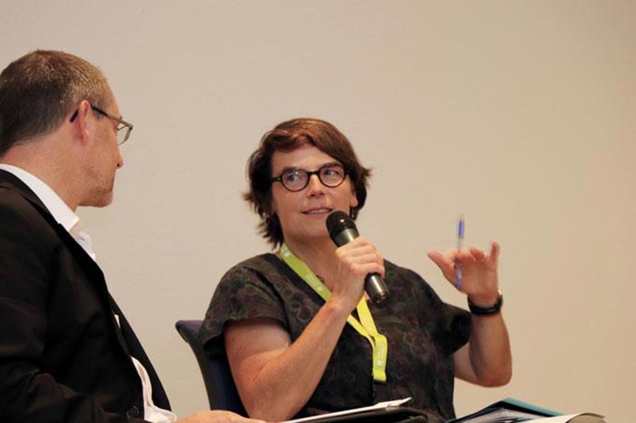 «Wir brauchen eine neue Reformation»: Christian Rutishauser SJ, Provinzial der Schweizer Jesuiten, und Christina Aus der Au, Zentrum für Kirchenentwicklung der Universität Zürich und Präsidentin des Deutschen Evangelischen Kirchentages 2017, diskutieren.