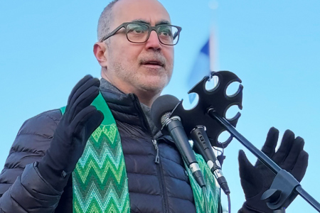 Zwischen Nächstenliebe und Grenzschutz: US-Kirchen im Konflikt