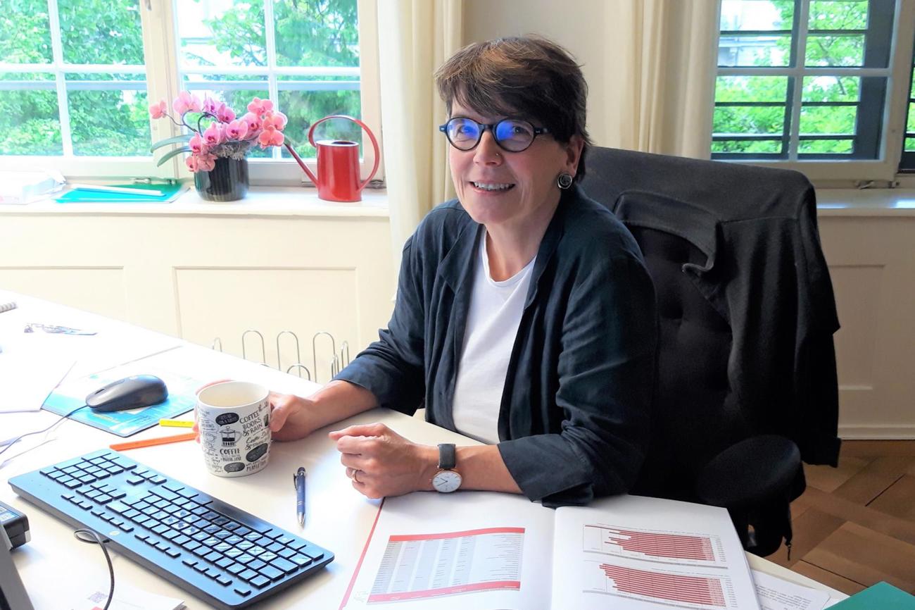 Hat beim Thema Geld keine Berührungsängste: Theologin Christina Aus der Au (Bild: pd)