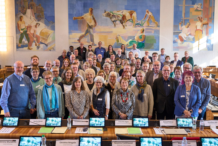 Kantonalkirche setzt auf Kontinuität und Wirkung