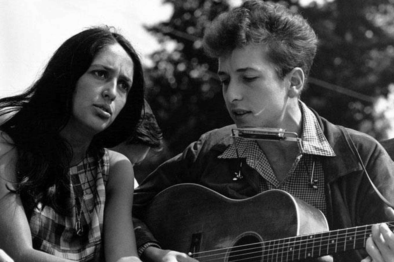 «I Have a Dream»: Joan Baez und Bob Dylan an der Abschlusskundgebung des «Civil Rights March on Washington» (28. August 1963). | Wikimedia/Rowland Scherman