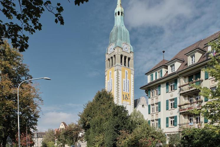 Darf die Kirche Flagge zeigen?