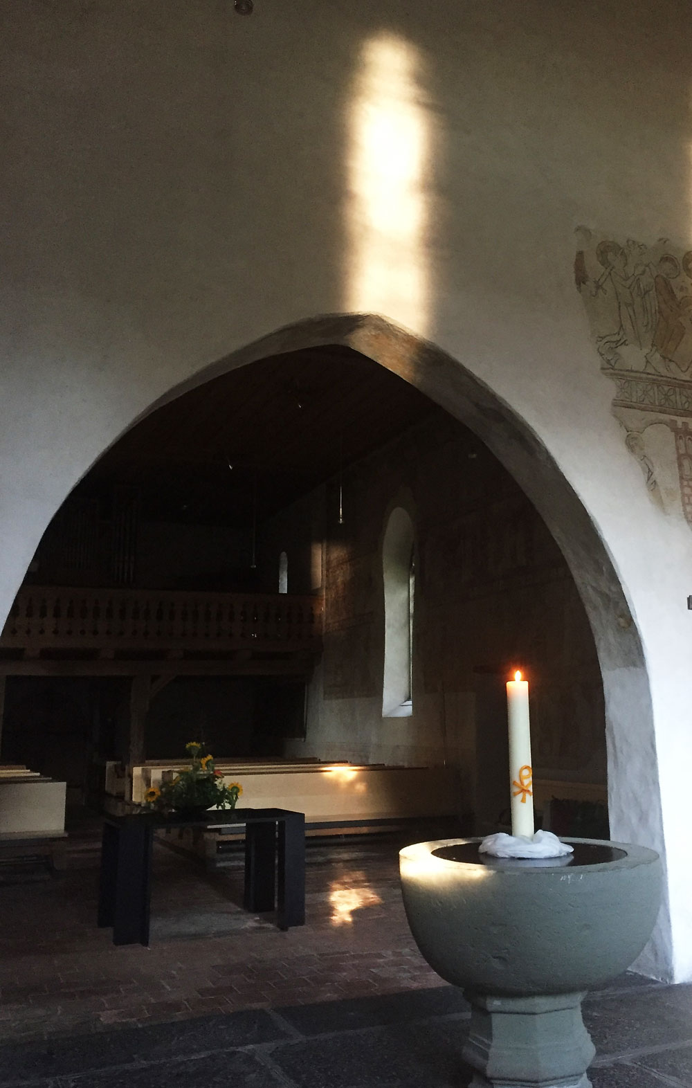 Zu Maria Himmelfahrt am 15. August und auch Ende April erscheint durch eine Reflexion in der nahen Aare das «Marienlichtbild». | Fotos: Markus Nägeli